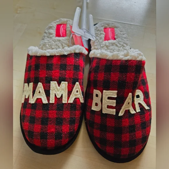Large Mama Bear Red Black Plaid comfortable lightweight slippers size 9 size 10 - Picture 5 of 6